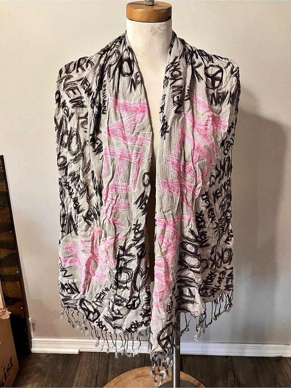 Robin Ruth New York City Graffiti Print Scarf Gray & Pink